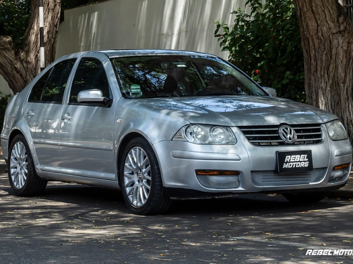 Volkswagen Bora — Wikipédia
