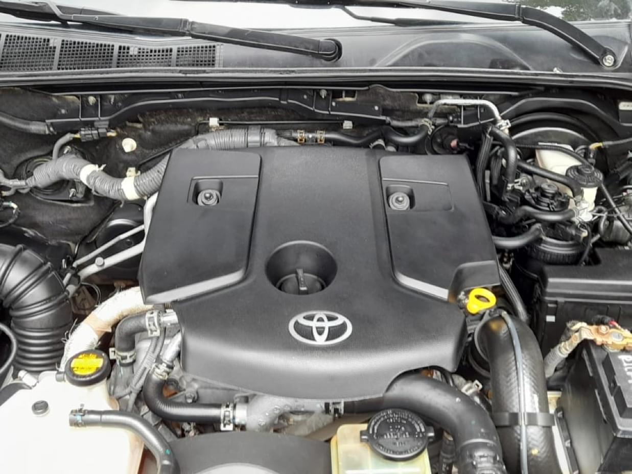 TOYOTA HILUX 2016 68.000 Kms.