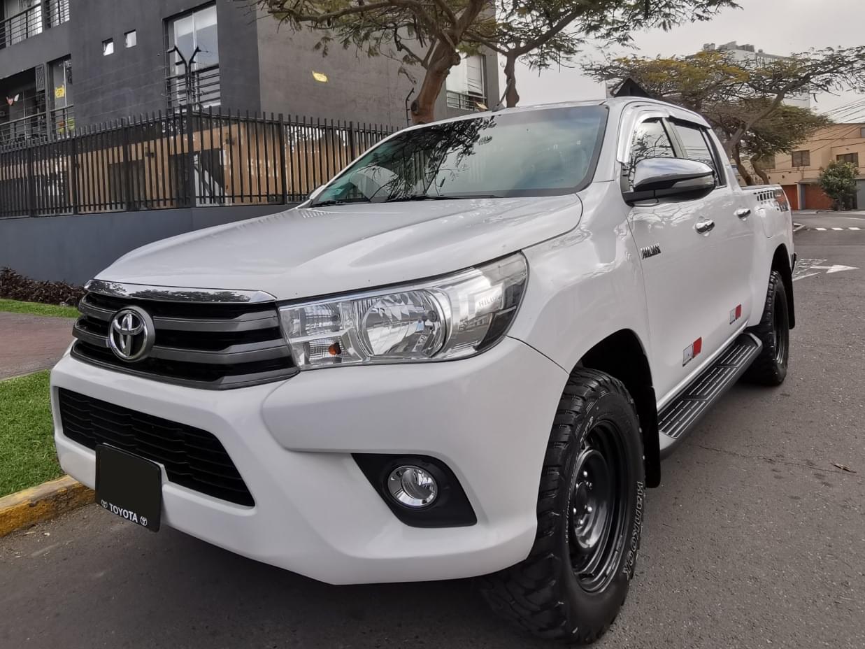 TOYOTA HILUX 2019 70.000 Kms.