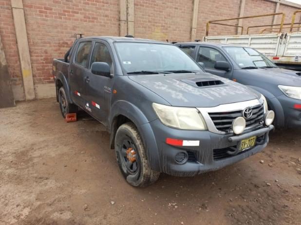 TOYOTA HILUX 2013 247.002 Kms.