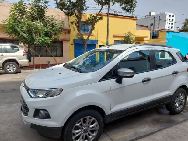 FORD ECOSPORT 2015 35.000 Kms.