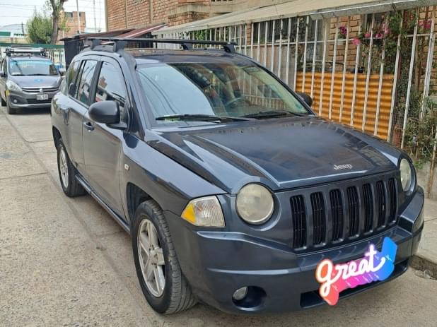 JEEP COMPASS 2008 131.000 Kms.