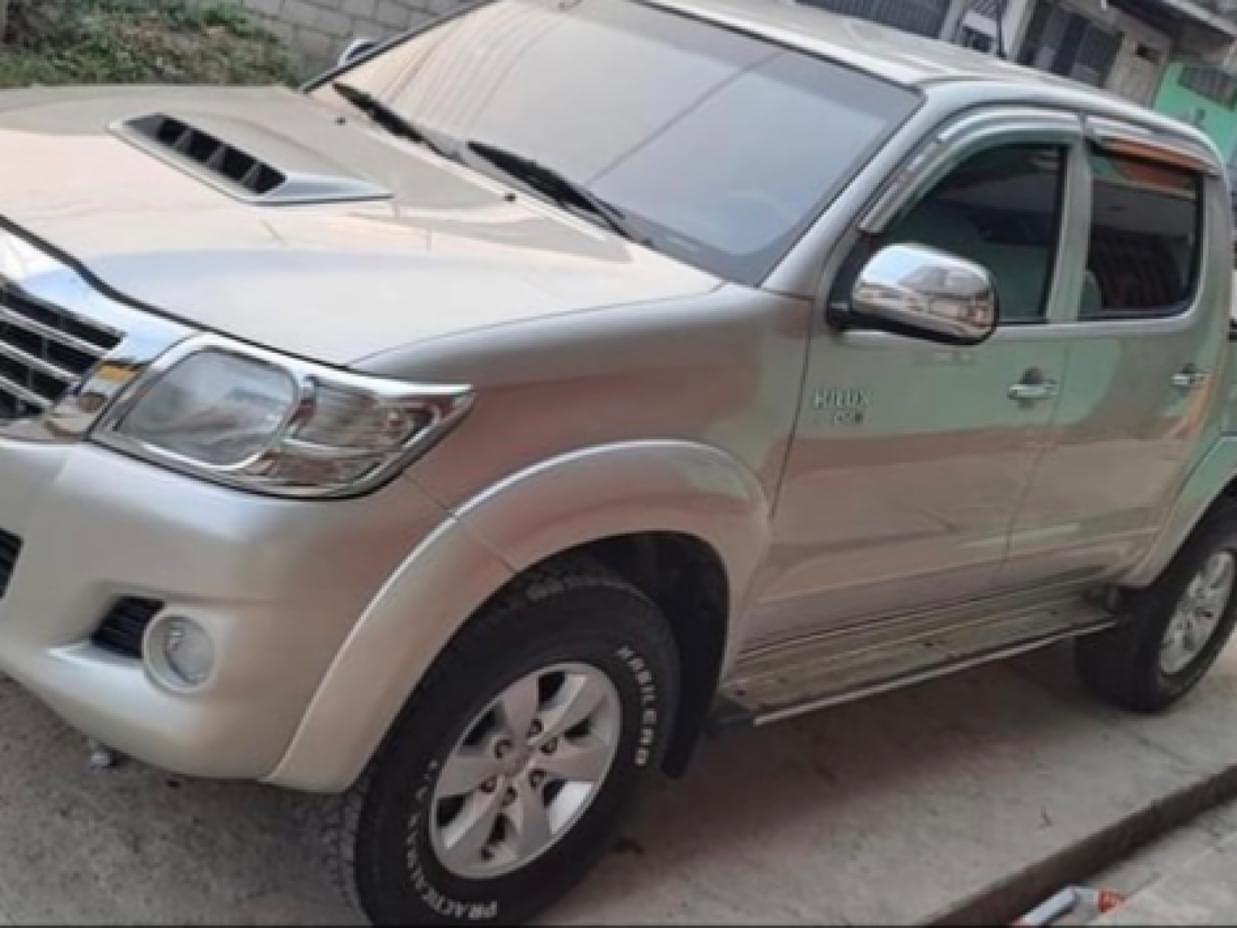 TOYOTA HILUX 2011 75.000 Kms.