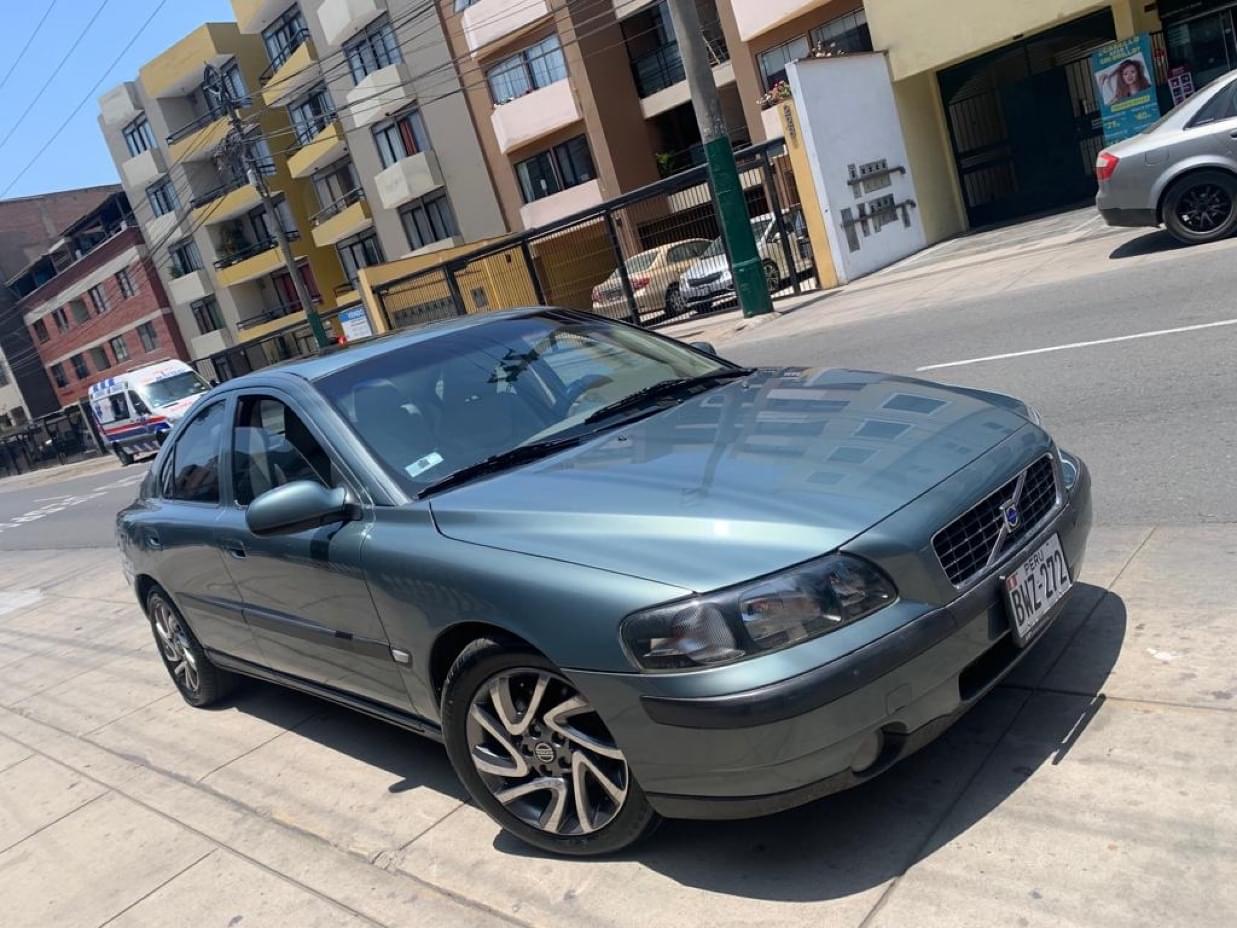 VOLVO S60 2001 103.000 Kms.