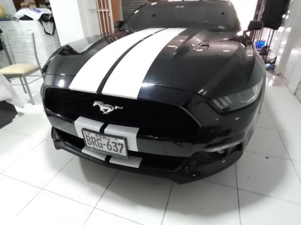 FORD MUSTANG 2017 90.000 Kms.