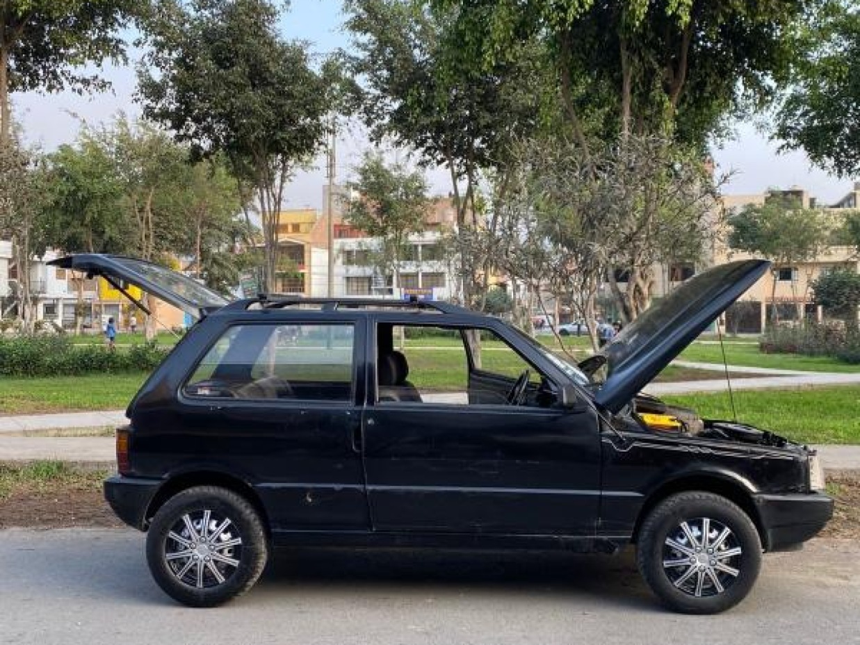 FIAT UNO 1992 200.000 Kms.