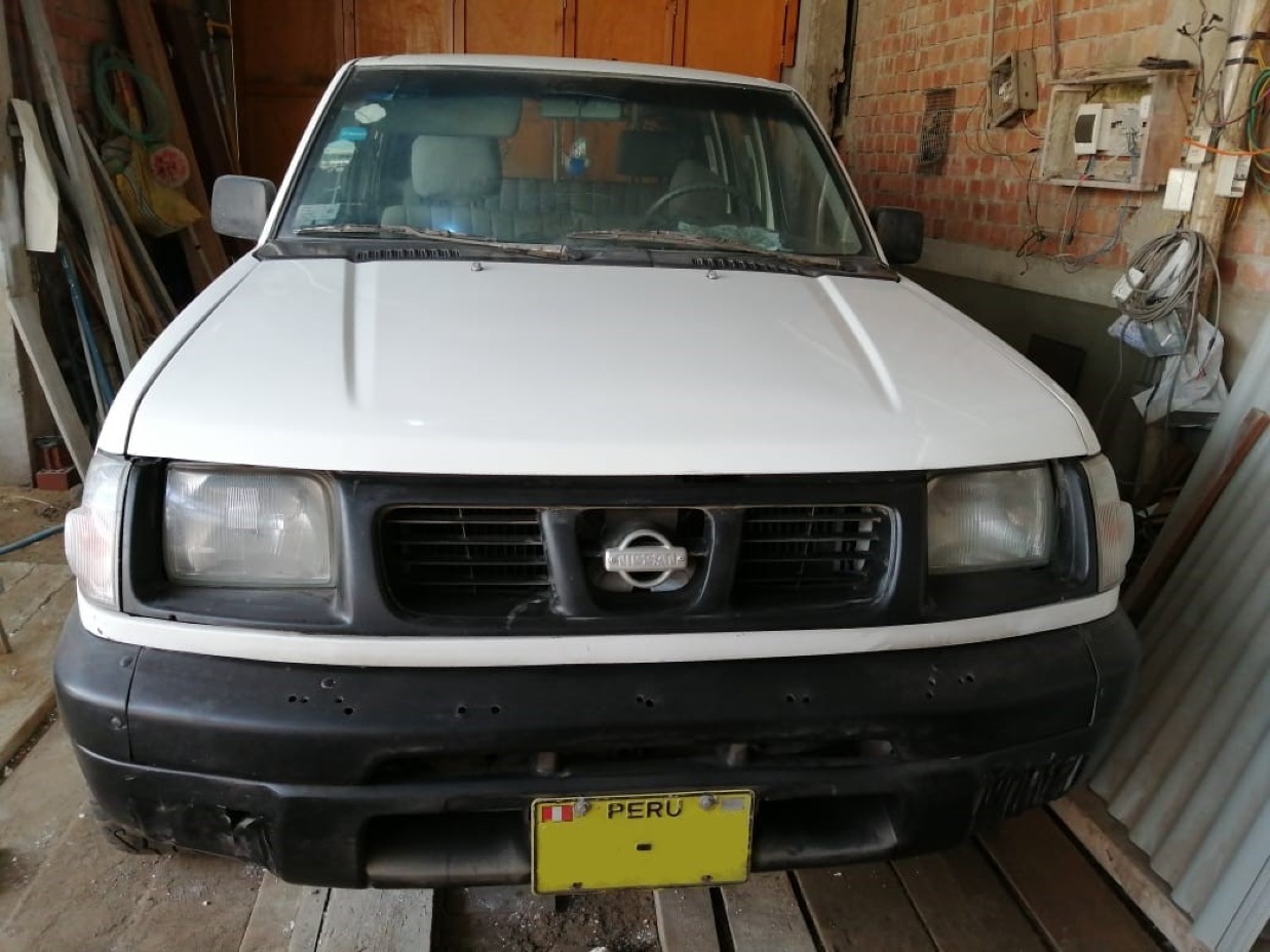 Nissan terrano pickup