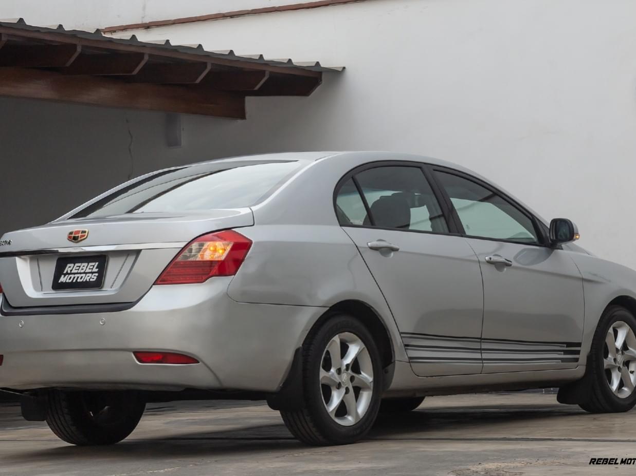 GEELY EMGRAND 7 2012 69.614 Kms.